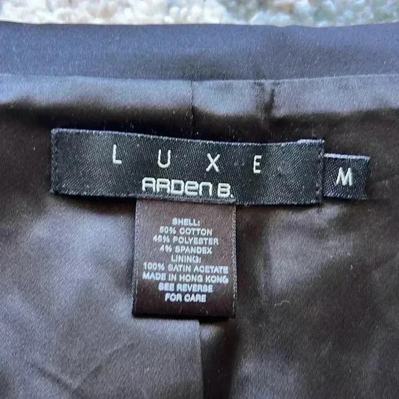LUXE Arden B black jacket - size M - Picture 2 of 3